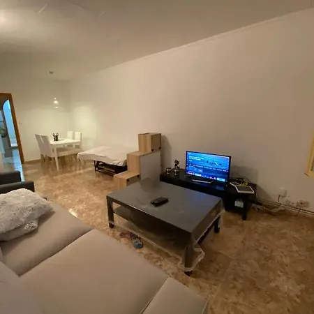 Spacious Torroella With Terrace